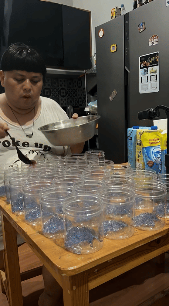 potret Papham jualan sop buah saat Ramadan (instagram.com/papham)