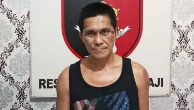 Tak Diberi Uang Jalan, Pemalak Lempari Batu ke Sopir Truk