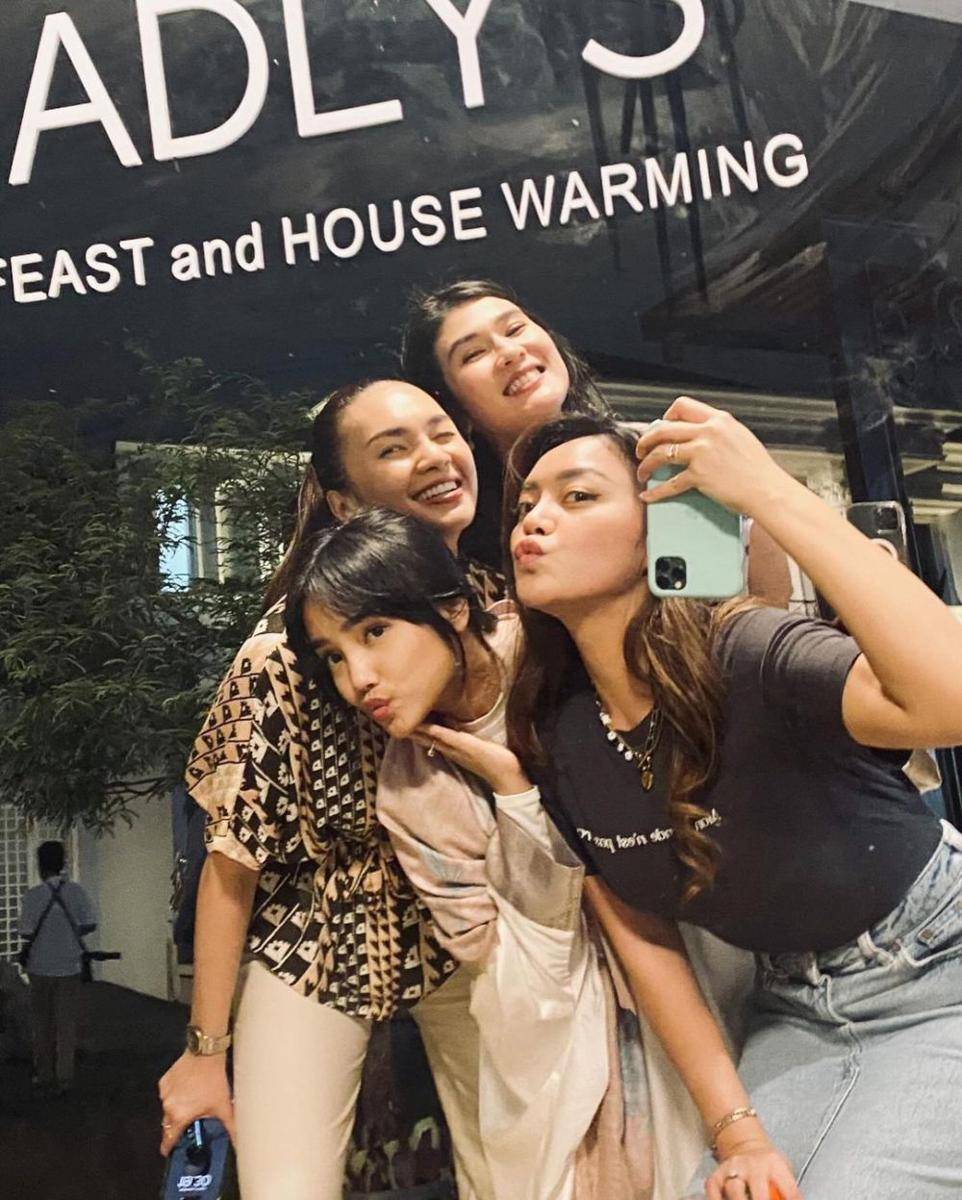 potret kebersamaan Fuji dan Stevie Agnecya (instagram.com/fuji_an)