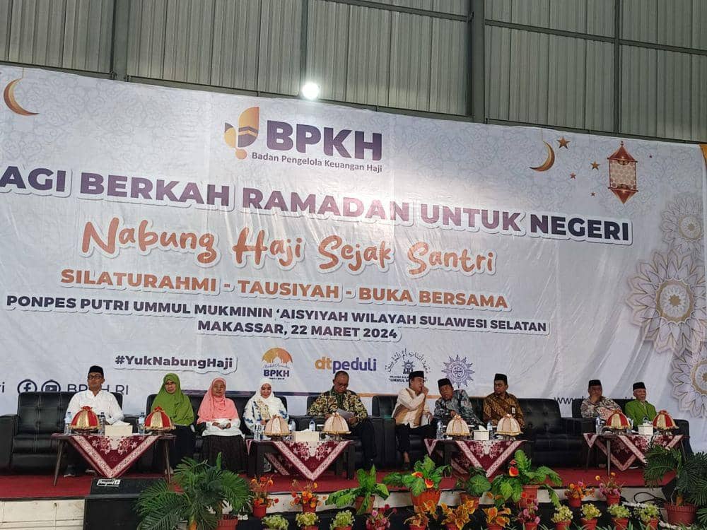 Badan Pengelola Keuangan Haji (BPKH) mengajak santri di Makassar menabung haji sejak dini. (Dok. Istimewa)