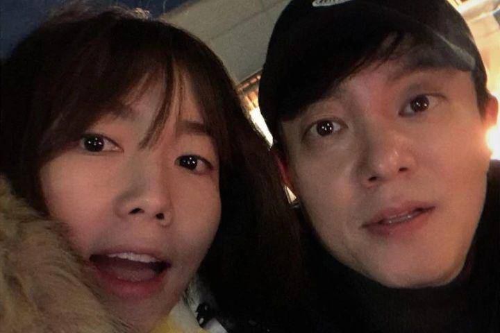 potret Lee Yoon Jin dan Lee Beom Soo (instagram.com/yoonj.lee)