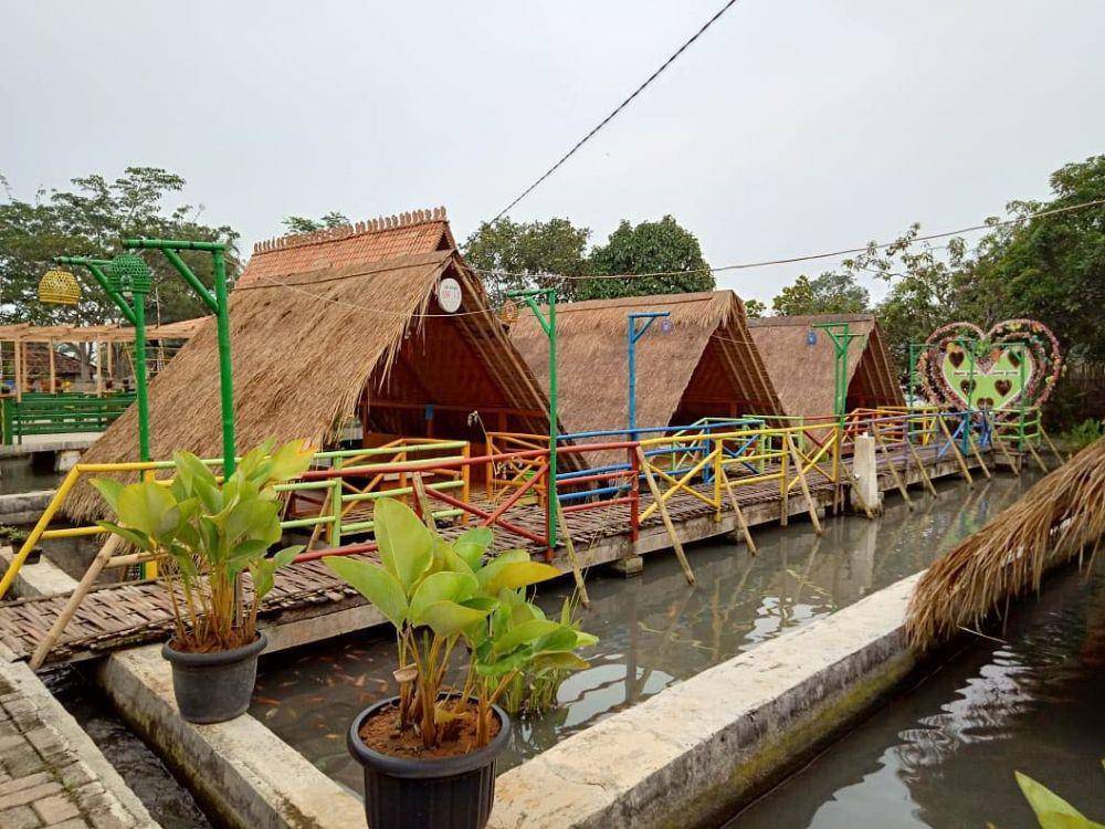 Dapur Uwak (instagram.com/dapuruwakresto)
