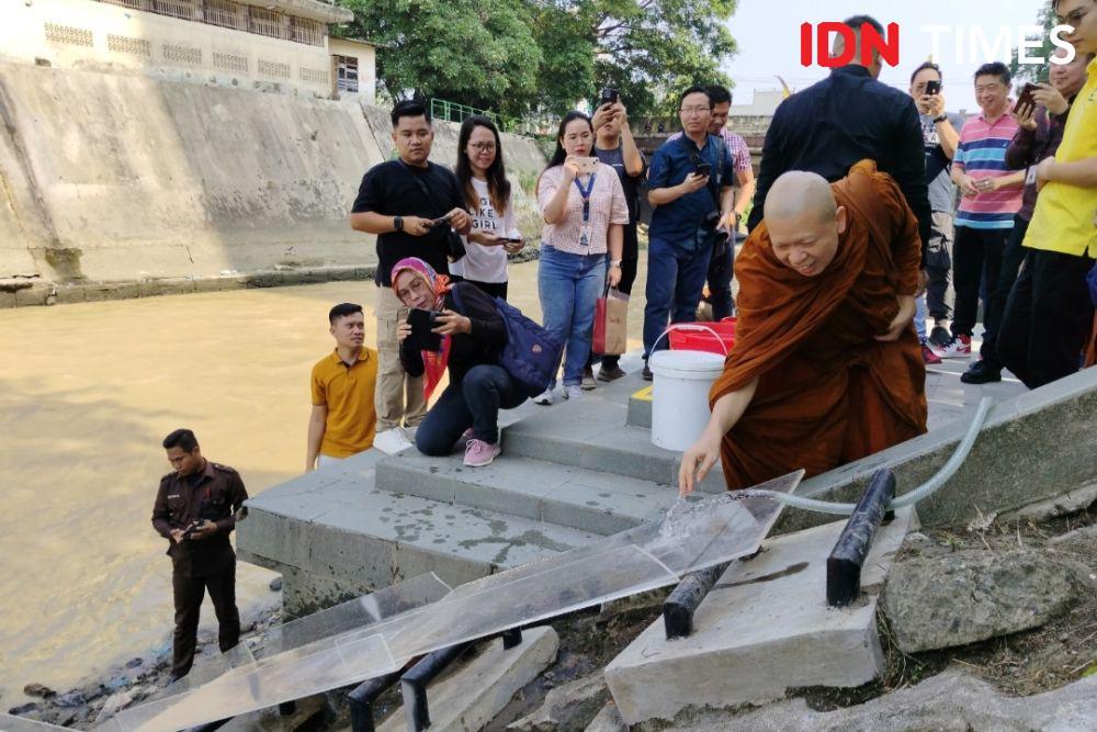 Ritual Fang Sheng di Deli Park, Lepaskan Ratusan Hewan ke Sungai Deli