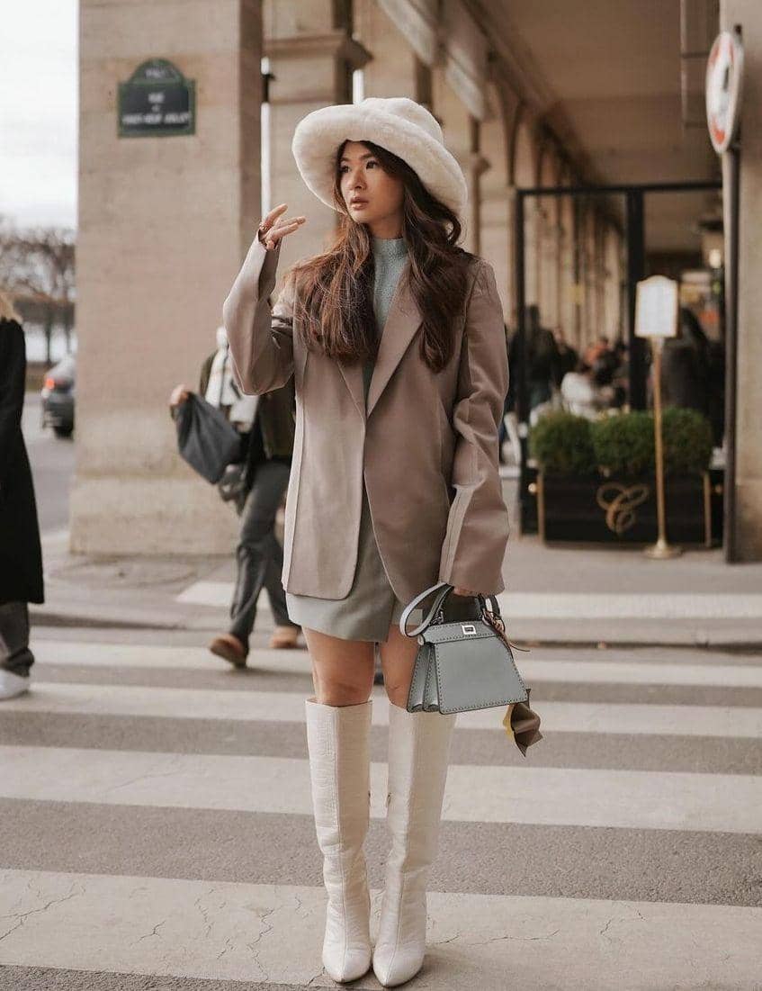 OOTD blazer dan dress (instagram.com/anazsiantar)