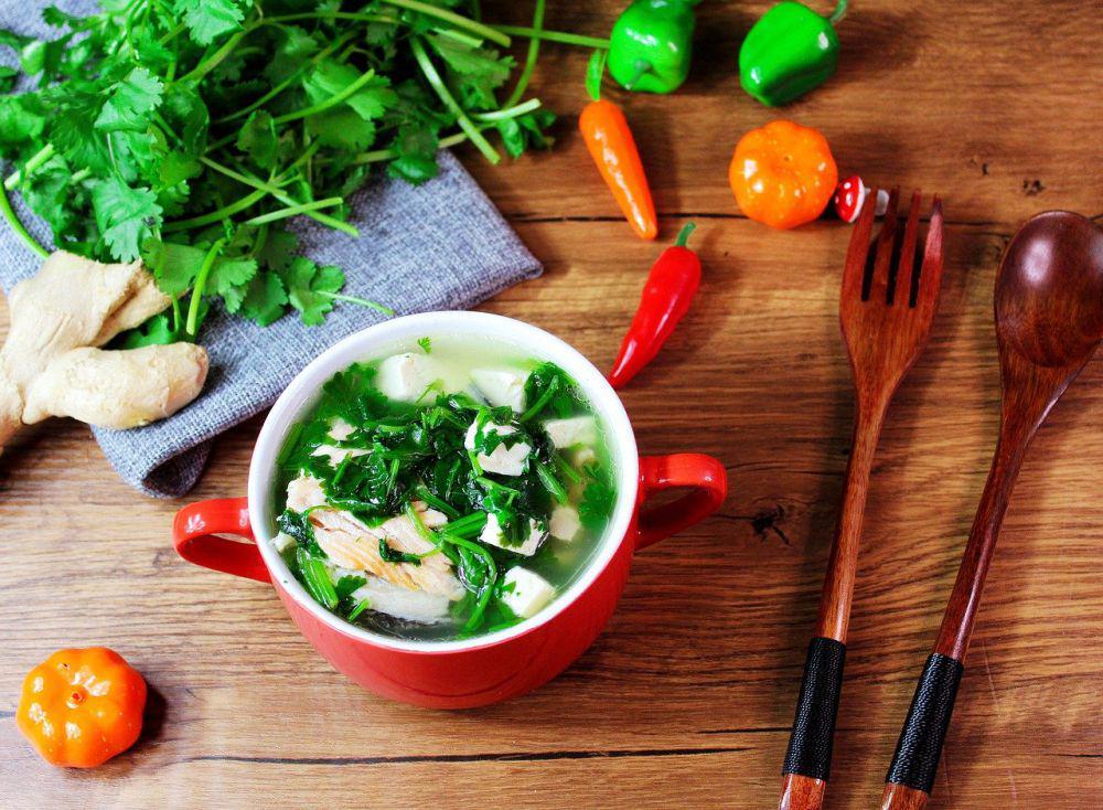 Resep Sup Miso Tofu Bayam, Menu Sahur yang Simpel dan Nikmat
