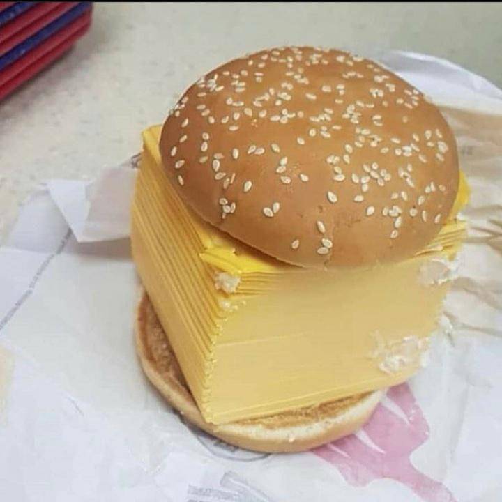 potret nyentrik burger porsi raksasa (reddit.com/user/PapiYuu)