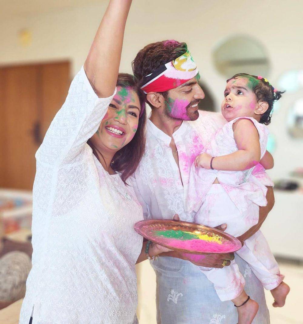 keluarga Gurmeet Choudhary (instagram.com/guruchoudhary)