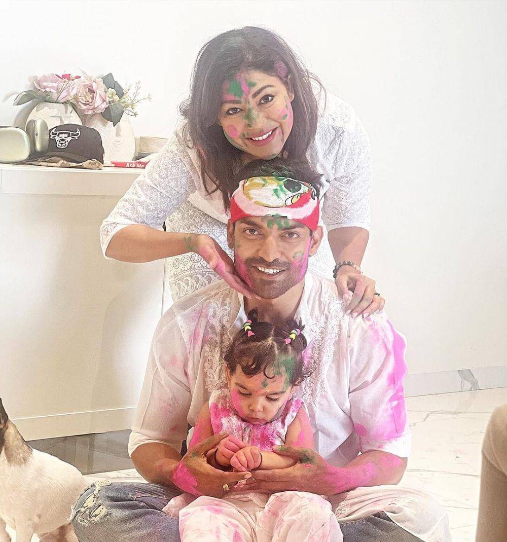 keluarga Gurmeet Choudhary (instagram.com/guruchoudhary)