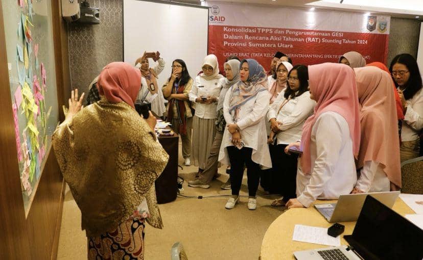 Konsolidasi Tim Percepatan Penurunan Stunting dan Pengarusutamaan GESI dalam Rencana Aksi Tahunan Stunting Tahun 2024 Provinsi Sumut bersama USAID ERAT dan stakeholder terkait (Dok. Nini for IDN Times)