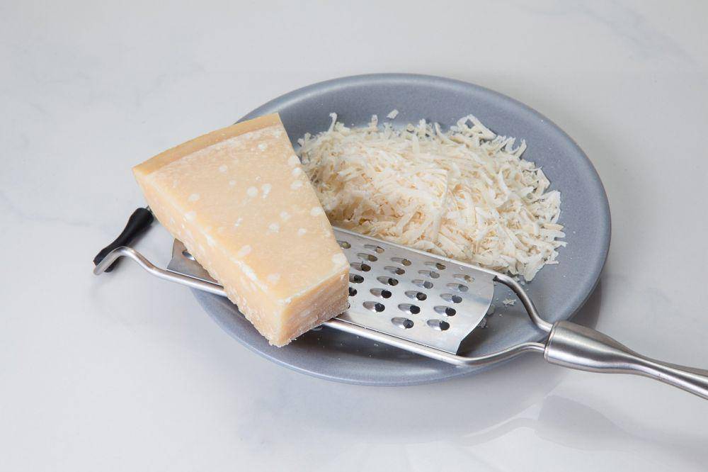 ilustrasi keju parmesan (pixabay.com/Waldrebell)