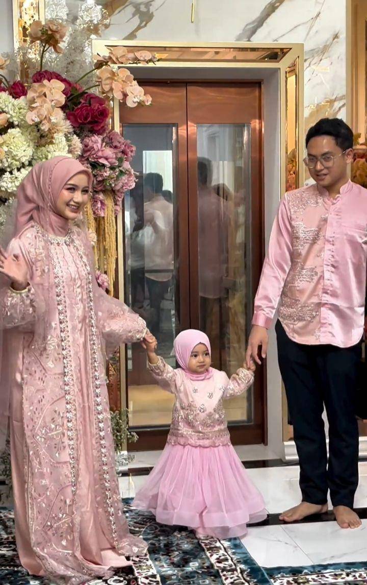 Syukuran rumah baru Nanda Arsyinta (Instagram.com/nandaarsynt)