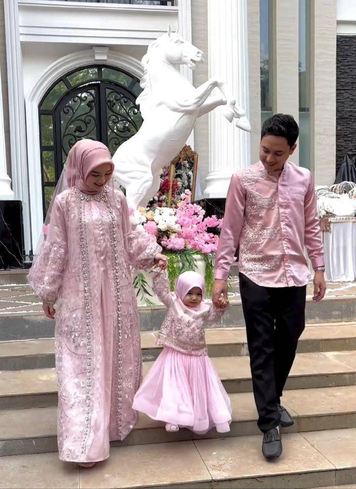 Syukuran rumah baru Nanda Arsyinta (Instagram.com/nandaarsynt)
