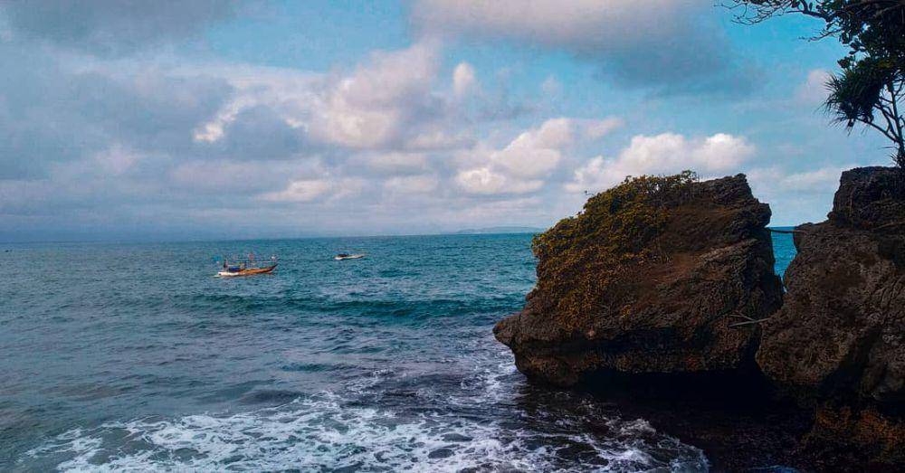 Pantai Batukaras Pangandaran (instagram.com/ilhamfajrinurmuhamad)