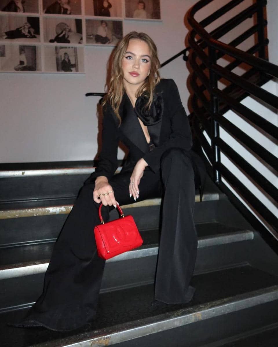 Emma Brooks (instagram.com/emmabrooks)