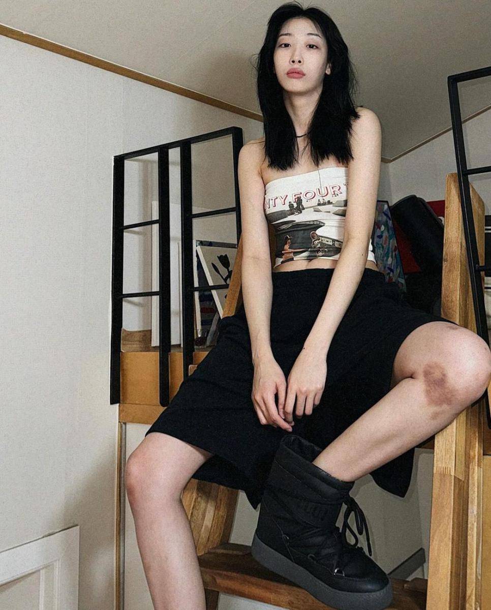 outfit minimalis ala Ryu Da In (instagram.com/rxudain)