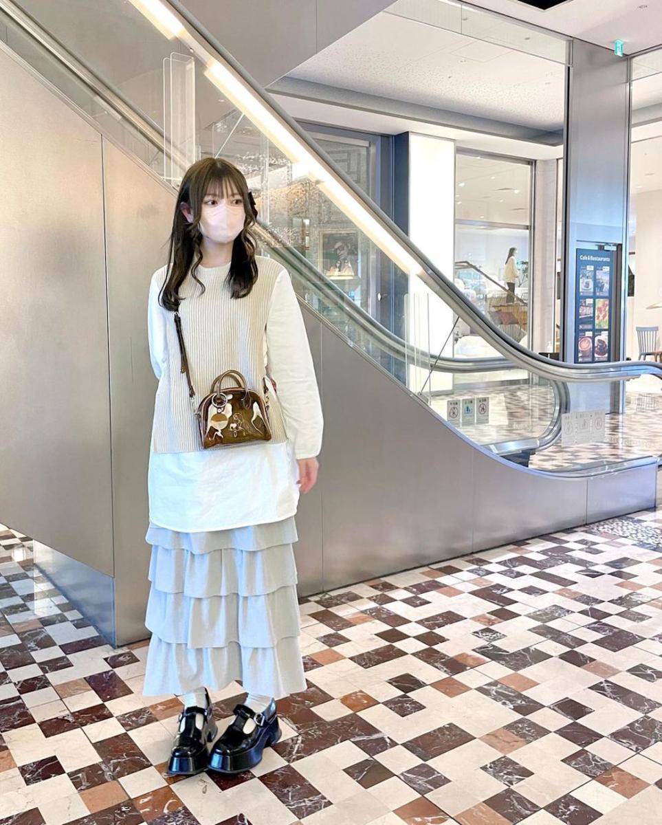 Hirokawa Nanase (instagram.com/nanaseven7_u_u)