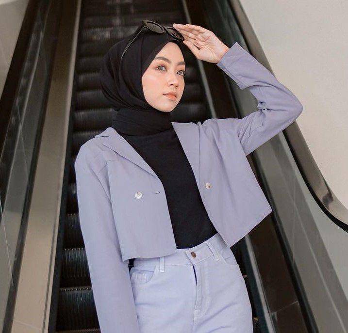 pilihan hijab yang cocok dipadukan baju warna lilac (instagram.com/meiraniap)