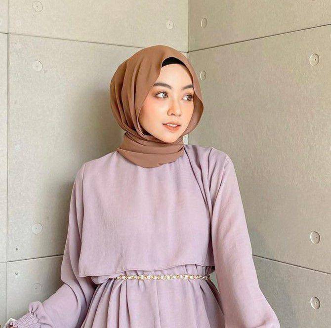 pilihan hijab yang cocok dipadukan baju warna lilac (instagram.com/meiraniap)