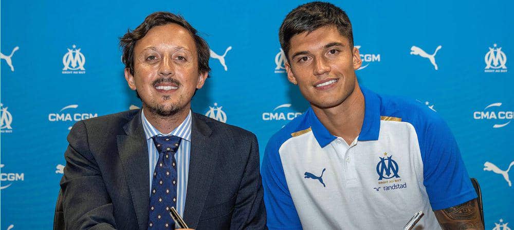 Joaquin Correa (kanan) bergabung dengan Olympique Marseille. (ligue1.com)