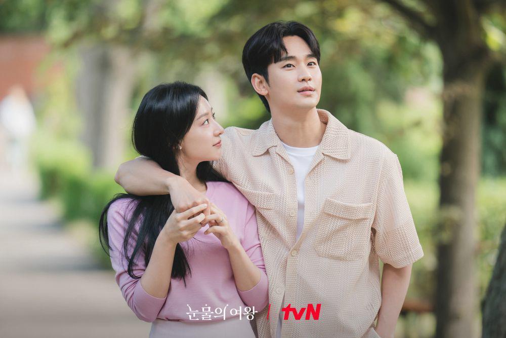 Kim Ji Won dan Kim Soo Hyun di Queen of Tears (twitter.com/CJnDrama)