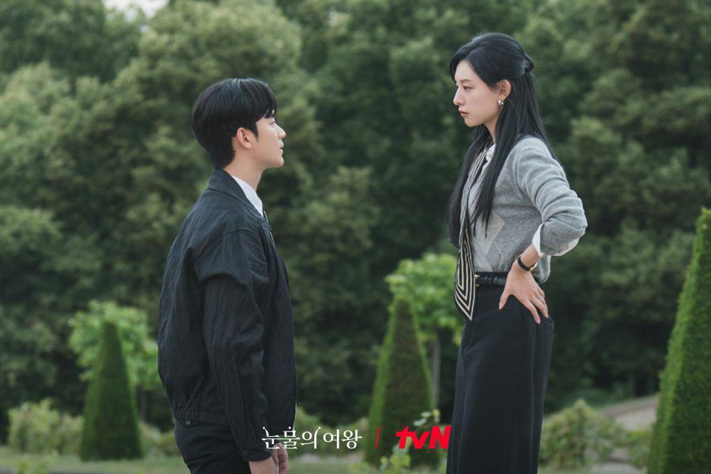 Kim Soo Hyun dan Kim Ji Won di Queen of Tears (twitter.com/CJnDrama)