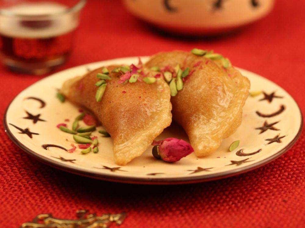 qatayef (instagram.com/nadiatommalieh)