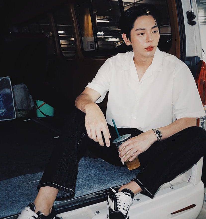 potret Up Poompat (instagram.com/uppoompat)