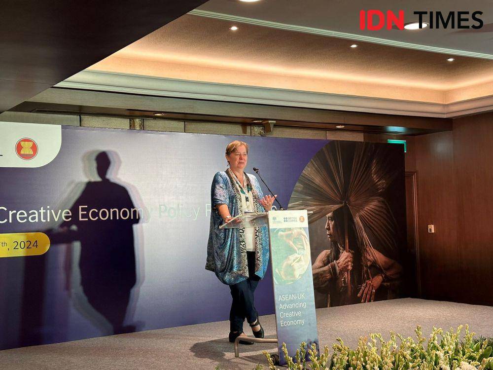 Duta Besar Inggris untuk ASEAN, Sarah Tiffin. (IDN Times/Sonya Michaella)