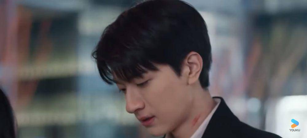 potret usaha Lin Yi memenangkan hati Zhou Ye di drama Everyone Loves Me (youtube.com/youkuindonesia)