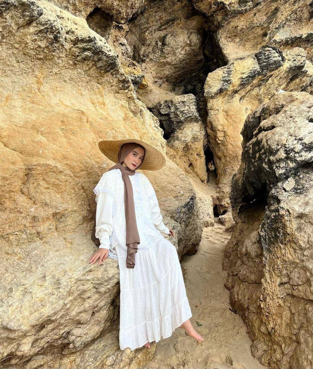 Cut Indah Sundari (instagram.com/cutindahsundari)