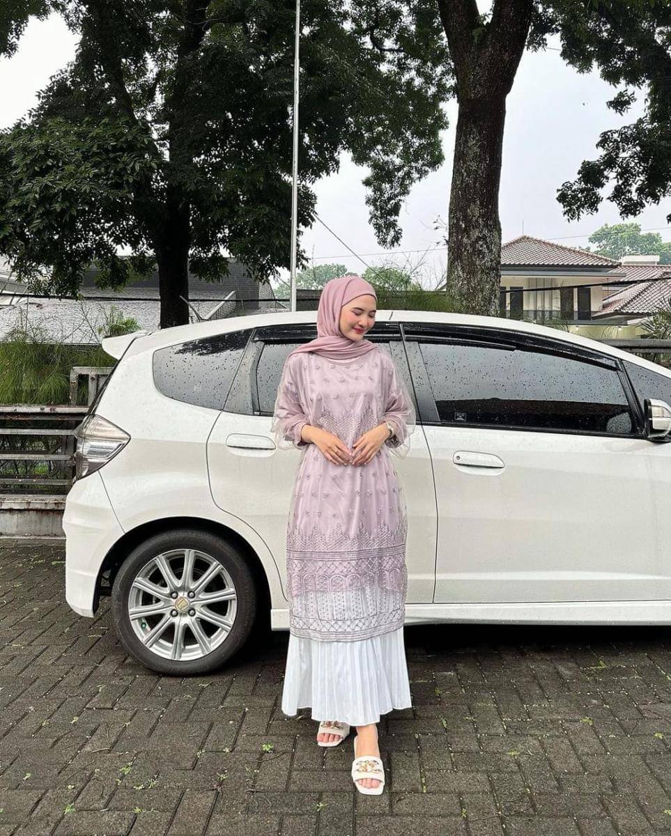 Intan Ghazella (instagram.com/intanghazll_)