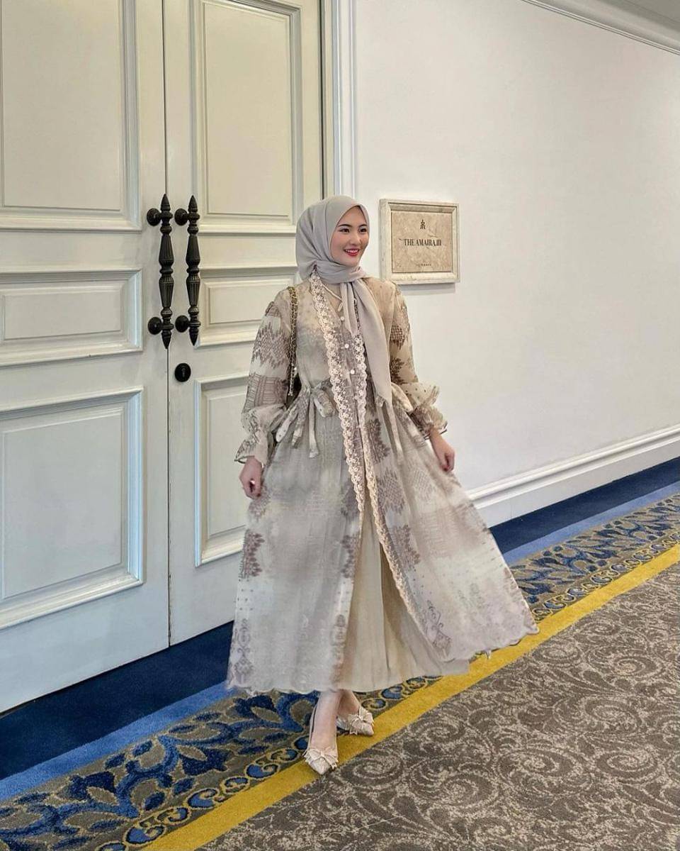 Intan Ghazella (instagram.com/intanghazll_)