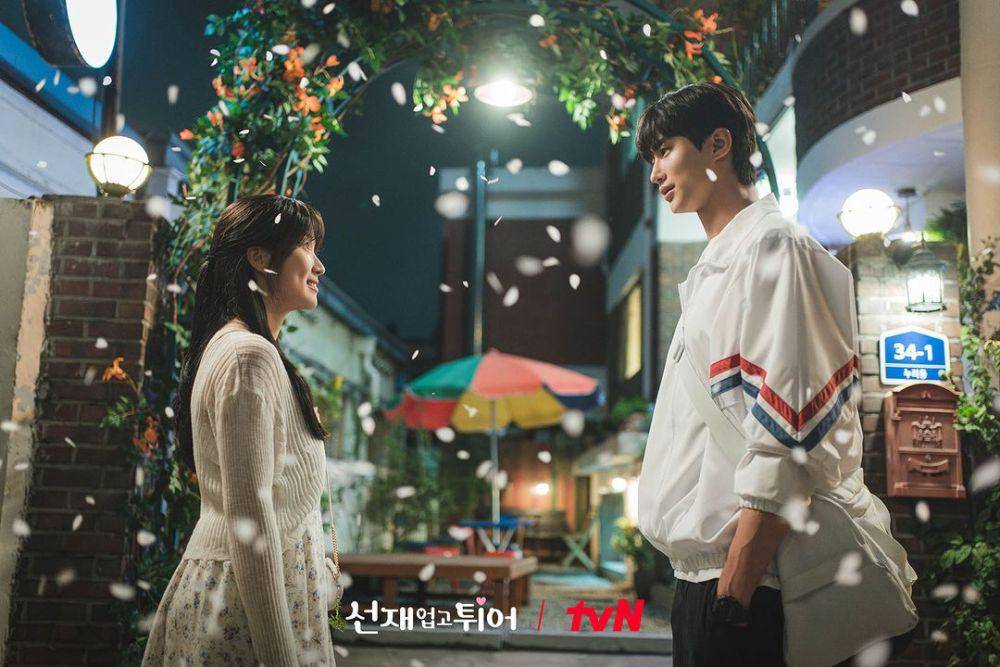 still cut drakor Lovely Runner (instagram.com/tvn_drama)