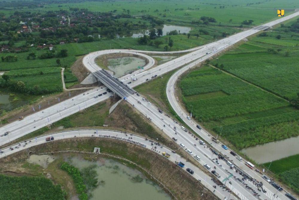 Jelang Tahun Baru 2025, Ruas Tol Kutepat Terbanyak Dilintasi Kendaraan