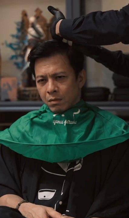 potret Ariel Noah potong rambut baru (instagram.com/arielnoah)