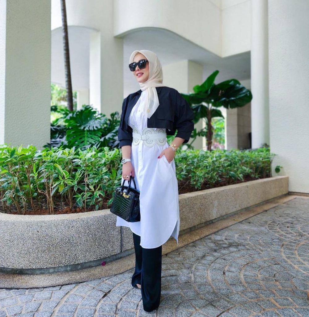ide padu padan tunik ala artis dan selebgram (instagram.com/princessyahrini)