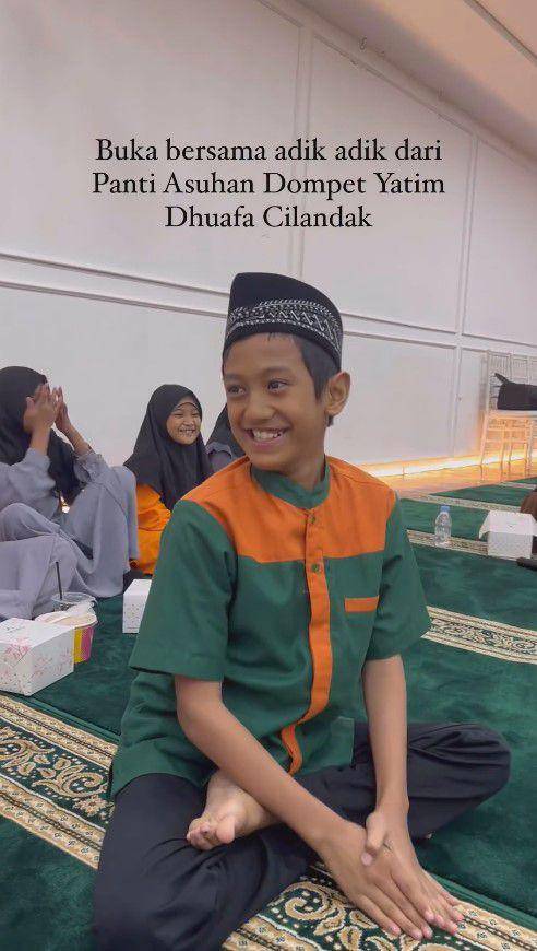 Erina Gudono dan Kaesang buka puasa (Instagram.com/erinagudono)