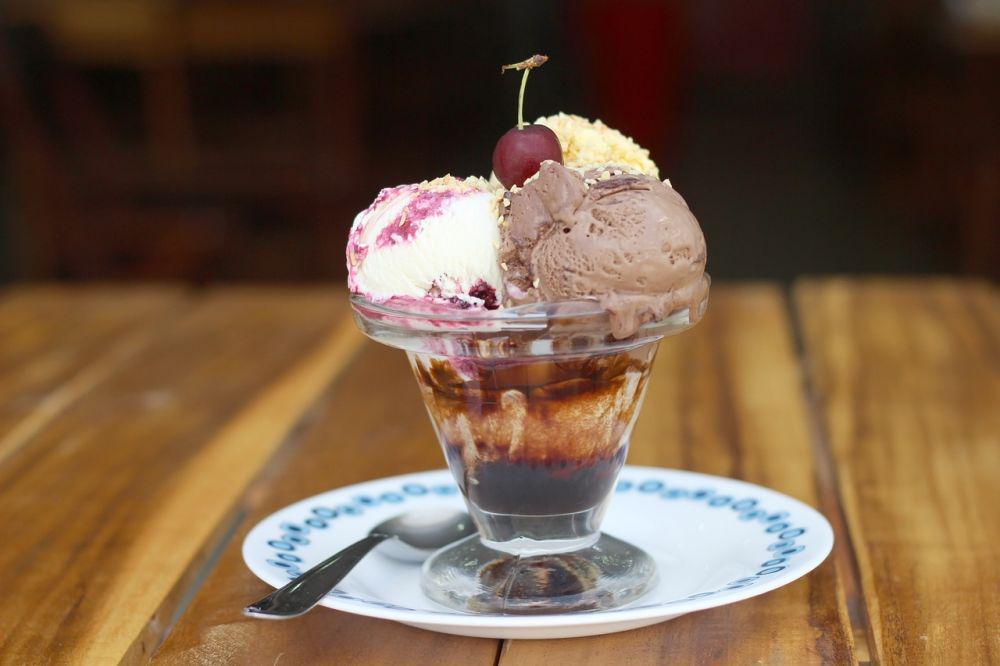 6 Es Krim Khas Nusantara yang Manis dan Menyegarkan, Ada Favoritmu?