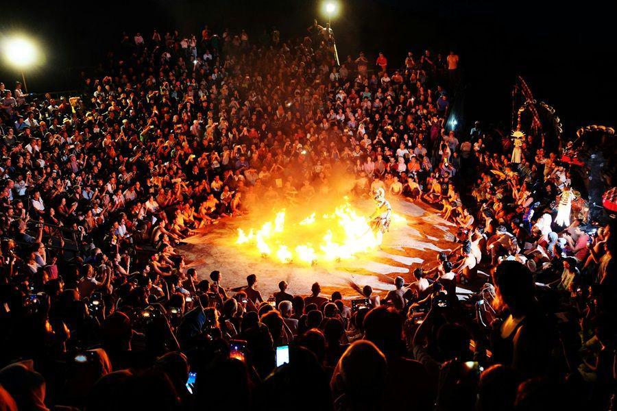 Berapa Harga Tiket Nonton Tari Kecak di Taman Mini Indonesia Indah?