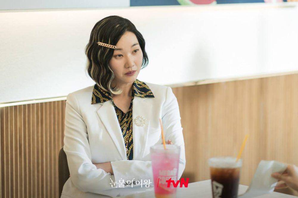 Jang Yoon Ju dalam drama Queen of Tears (dok. tvN/Queen of Tears)