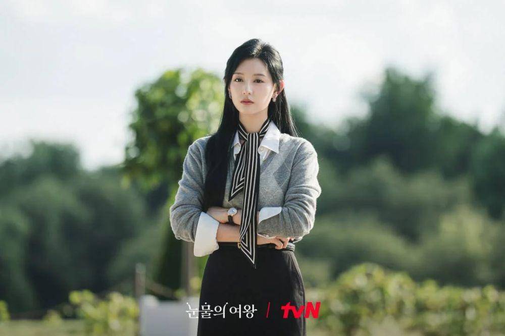 Kim Ji Won dalam drama Queen of Tears (dok. tvN/Queen of Tears)