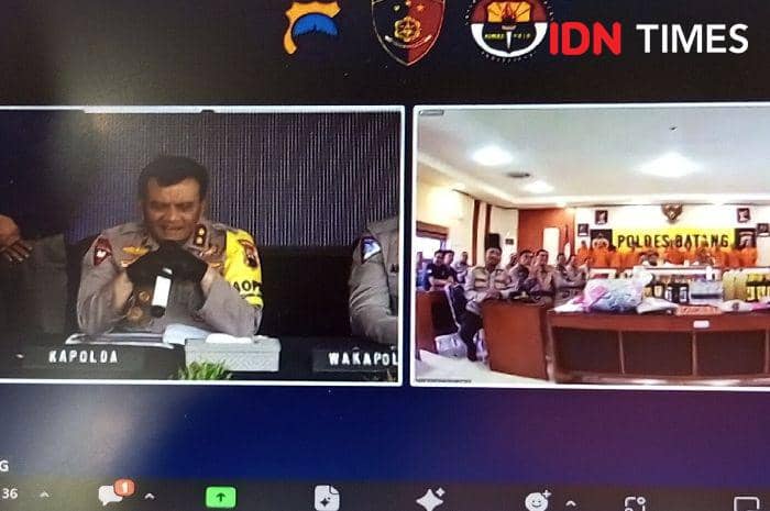Kapolda saat menjelaskan secara keseluruhan hasil operasi pekat yang diikuti oleh polresta banyumas yang diselingi kalimat lucu, Rabu (27/3/2024).(IDN Times/Cokie Sutrisno)