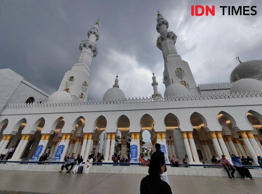 Acara Iftar Ramadan di Masjid Syeikh Zayed Solo. (IDN Times/Larasati Rey))