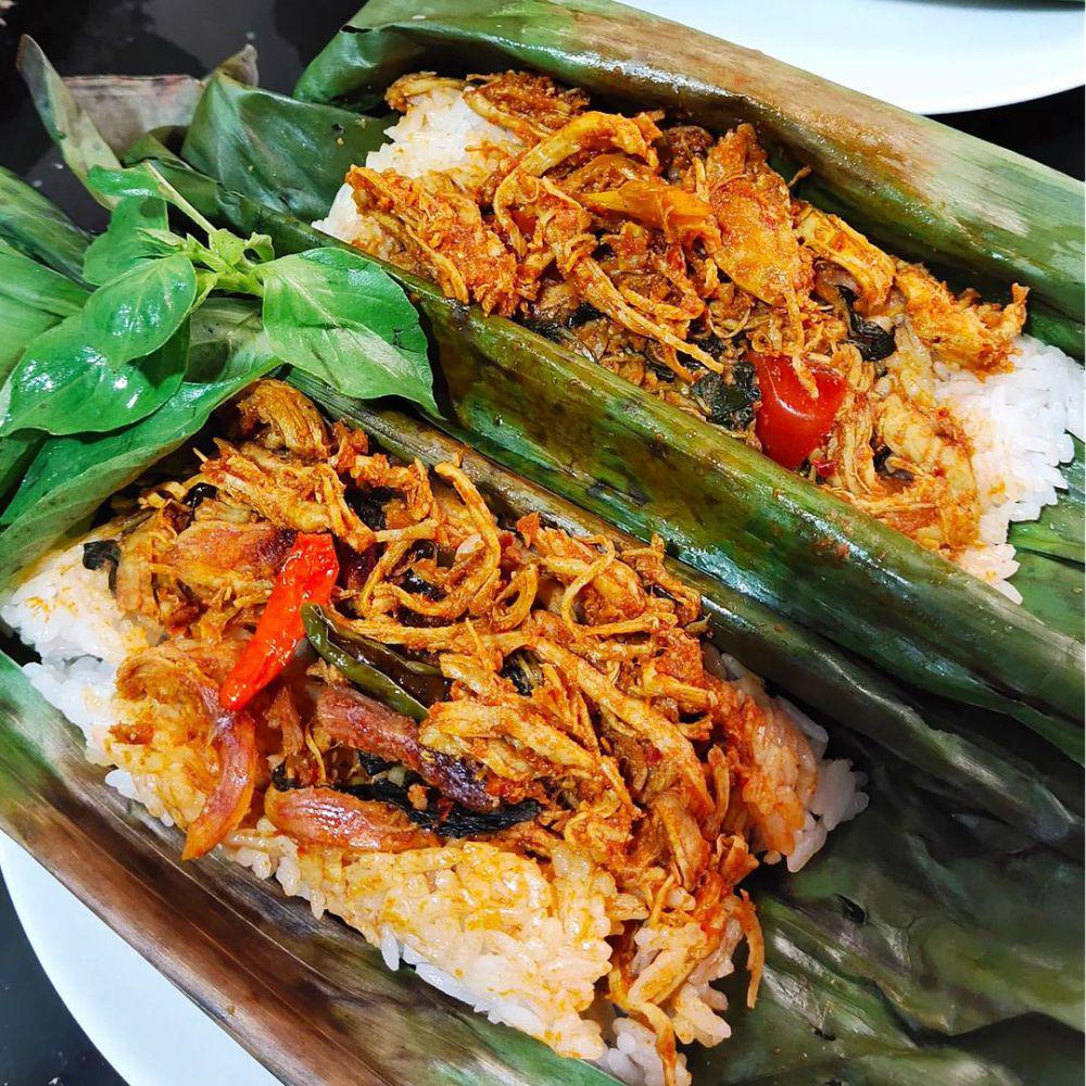 Resep Nasi Bakar Ayam Suwir Kemangi, Pasti Biki Ngiler!