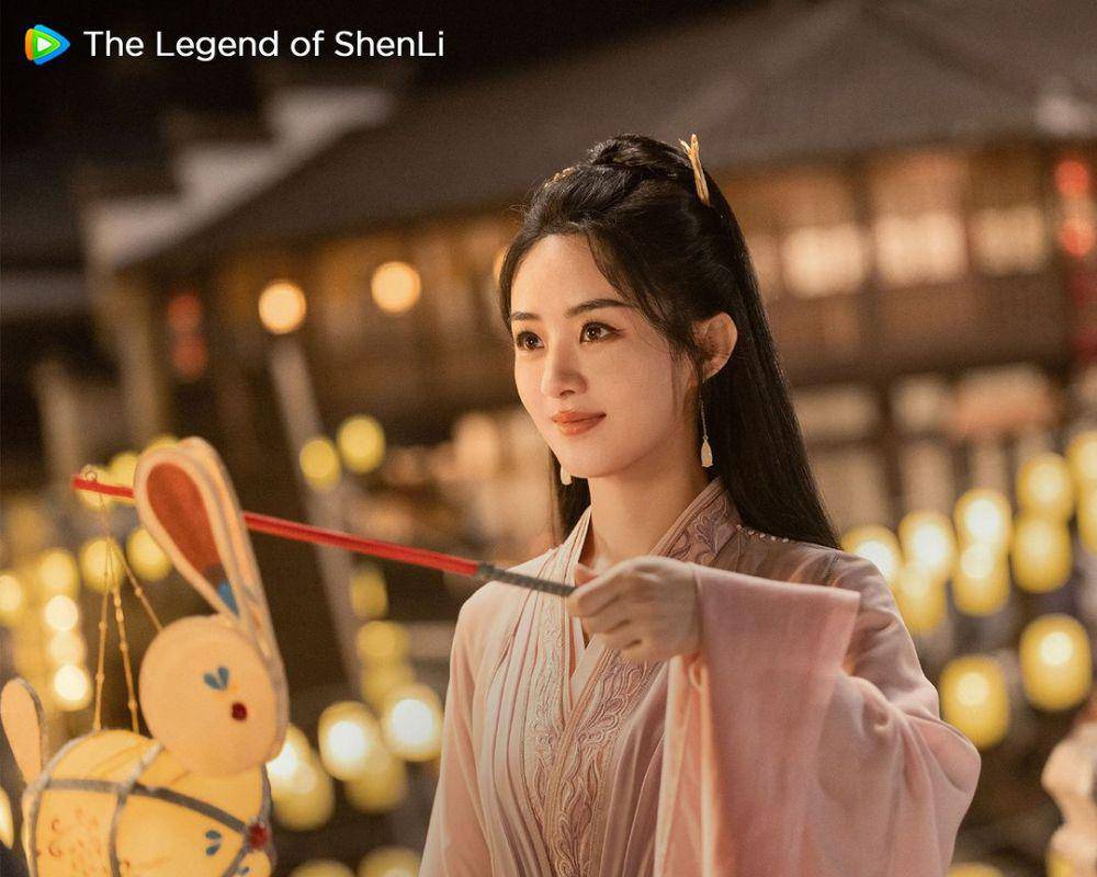Zhao Li Ying di drama The Legend of Shen Li (instagram.com/official.wetv)