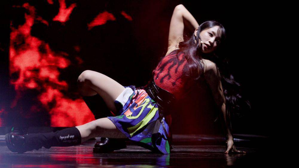 Dita Karang SECRET NUMBER di Universal Superstar Award 2024 (twitter.com/RockMusic_2018)