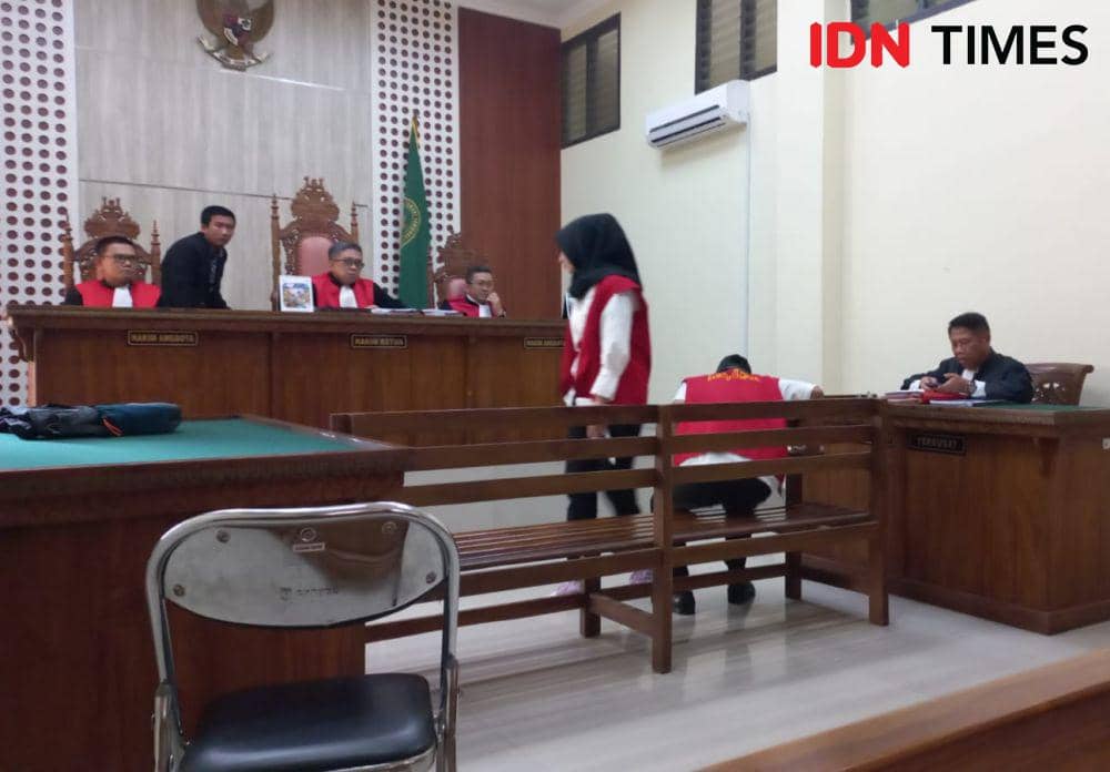 Selebgram Adelia Dituntut 7 Tahun Penjara Terkait Kasus Narkotika