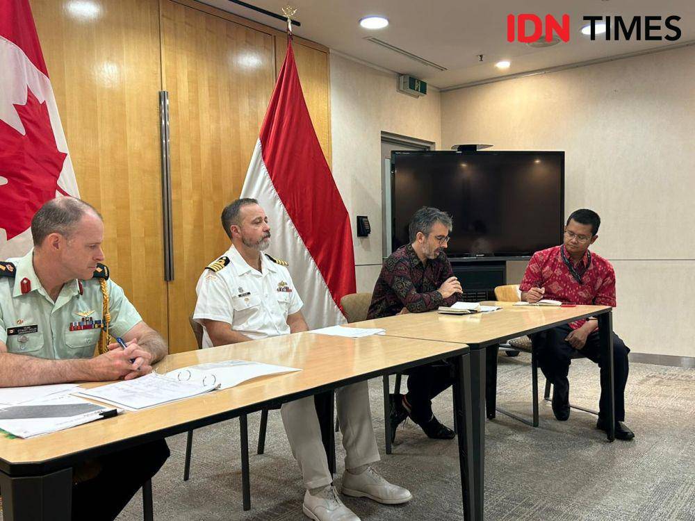 Sekretaris Pertama, Politik dan Hubungan Masyarakat, Stuart Shaw Sebut Presiden Jokowi Dodo berteman baik dengan Perdana Menteri Justin Trudeau (IDN Times/Irsan Rufai)