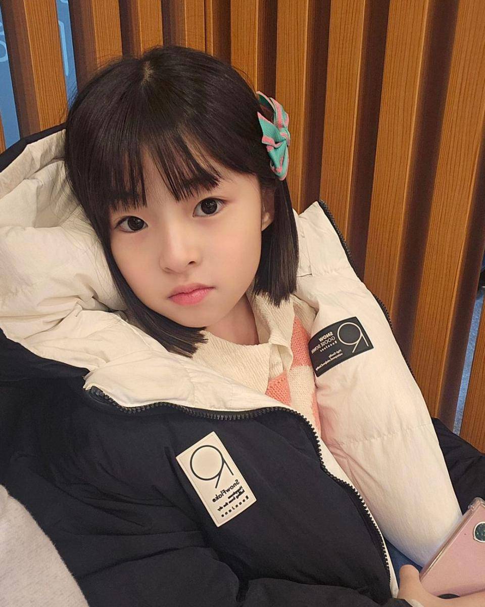 Jo Eun Sol (instagram.com/ggohaem)