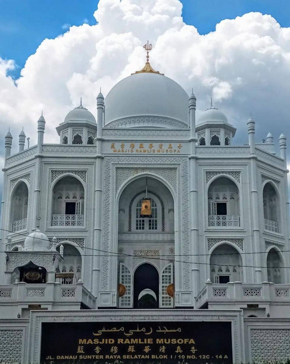 Masjid Ramlie Musofa (instagram.com/ahmad.dennyy)